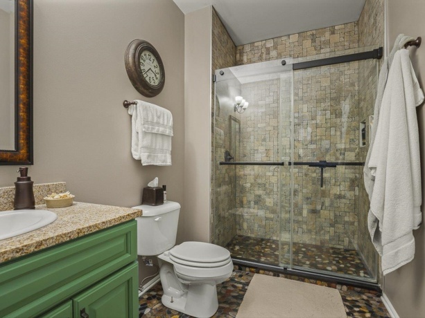 6382 Edgewood, MACHESNEY PARK, Illinois 61115, 3 Bedrooms Bedrooms, ,2 BathroomsBathrooms,House,For Sale,Edgewood,202604166