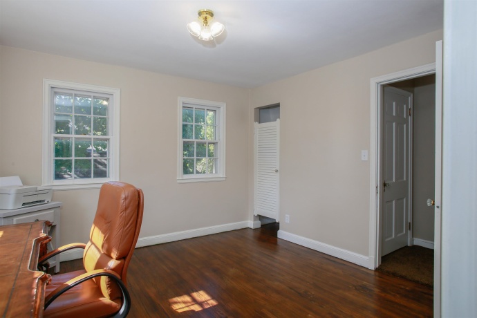 1325 Lincoln, FREEPORT, Illinois 61032, 3 Bedrooms Bedrooms, ,2 BathroomsBathrooms,House,For Sale,Lincoln,202603961