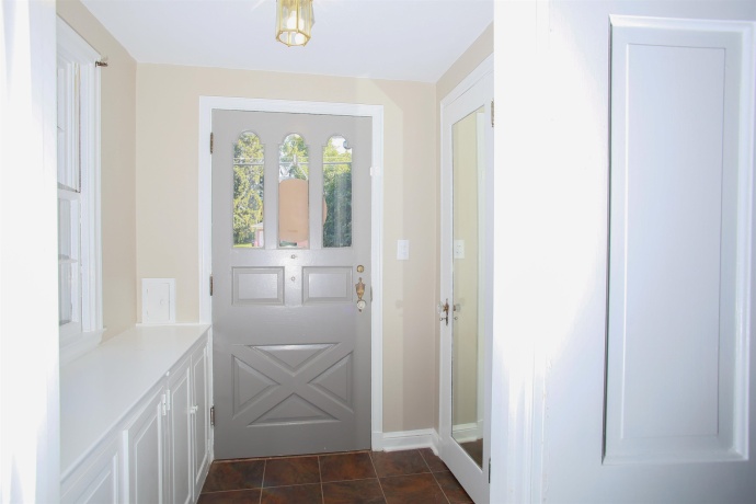 1325 Lincoln, FREEPORT, Illinois 61032, 3 Bedrooms Bedrooms, ,2 BathroomsBathrooms,House,For Sale,Lincoln,202603961