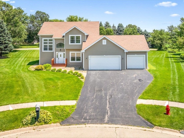 510 Zierke, WINNEBAGO, Illinois 61088, 3 Bedrooms Bedrooms, ,2 BathroomsBathrooms,House,For Sale,Zierke,202604170