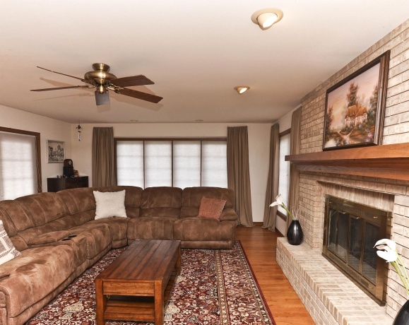 520 Schauer, ROCKFORD, Illinois 61107, 4 Bedrooms Bedrooms, ,4 BathroomsBathrooms,House,For Sale,Schauer,202604171