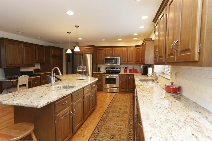 520 Schauer, ROCKFORD, Illinois 61107, 4 Bedrooms Bedrooms, ,4 BathroomsBathrooms,House,For Sale,Schauer,202604171