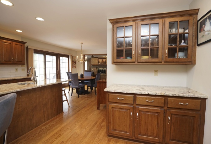 520 Schauer, ROCKFORD, Illinois 61107, 4 Bedrooms Bedrooms, ,4 BathroomsBathrooms,House,For Sale,Schauer,202604171