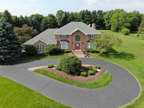 520 Schauer, ROCKFORD, Illinois 61107, 4 Bedrooms Bedrooms, ,4 BathroomsBathrooms,House,For Sale,Schauer,202604171