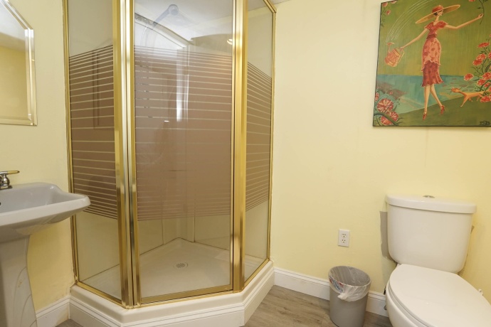 520 Schauer, ROCKFORD, Illinois 61107, 4 Bedrooms Bedrooms, ,4 BathroomsBathrooms,House,For Sale,Schauer,202604171