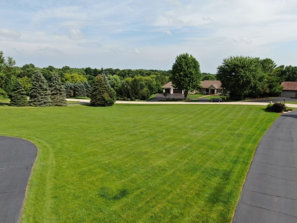 520 Schauer, ROCKFORD, Illinois 61107, 4 Bedrooms Bedrooms, ,4 BathroomsBathrooms,House,For Sale,Schauer,202604171