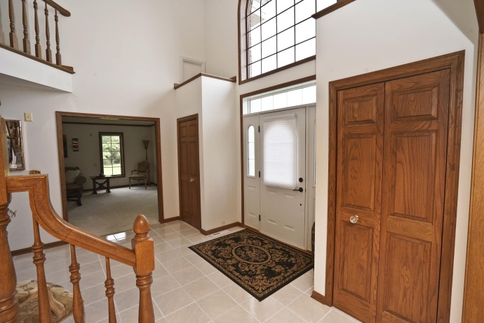 520 Schauer, ROCKFORD, Illinois 61107, 4 Bedrooms Bedrooms, ,4 BathroomsBathrooms,House,For Sale,Schauer,202604171