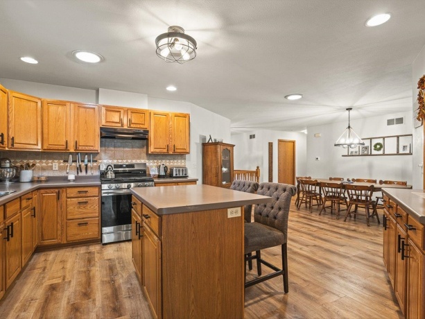 2085 Lake Summerset, DAVIS, Illinois 61019, 6 Bedrooms Bedrooms, ,3 BathroomsBathrooms,House,For Sale,Lake Summerset,202604172