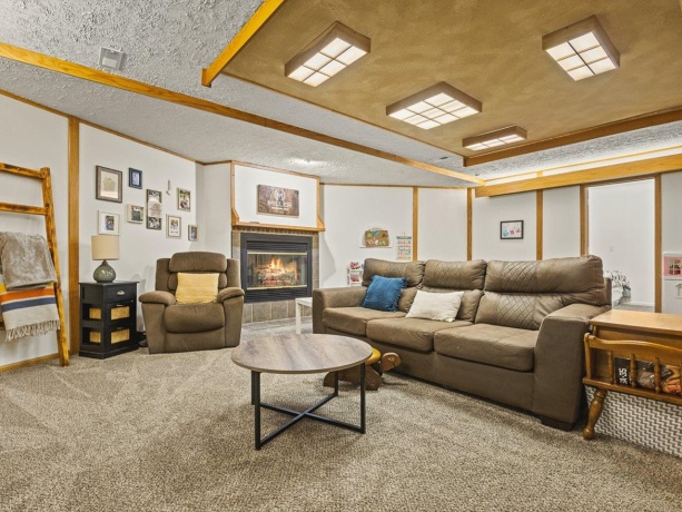 2085 Lake Summerset, DAVIS, Illinois 61019, 6 Bedrooms Bedrooms, ,3 BathroomsBathrooms,House,For Sale,Lake Summerset,202604172