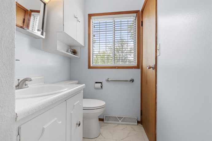 2112 Maple, LOVES PARK, Illinois 61111, 3 Bedrooms Bedrooms, ,1 BathroomBathrooms,House,For Sale,Maple,202604173