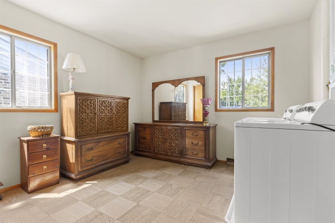 2112 Maple, LOVES PARK, Illinois 61111, 3 Bedrooms Bedrooms, ,1 BathroomBathrooms,House,For Sale,Maple,202604173