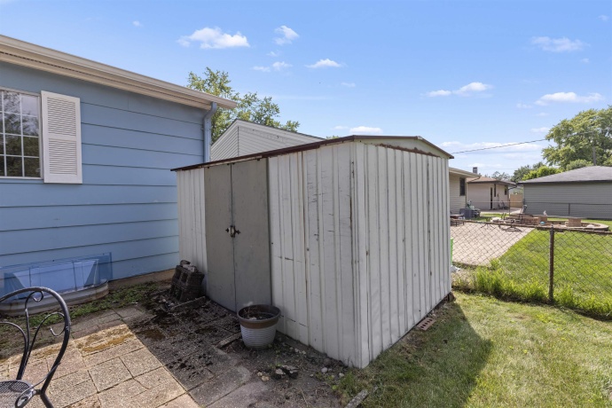 2112 Maple, LOVES PARK, Illinois 61111, 3 Bedrooms Bedrooms, ,1 BathroomBathrooms,House,For Sale,Maple,202604173