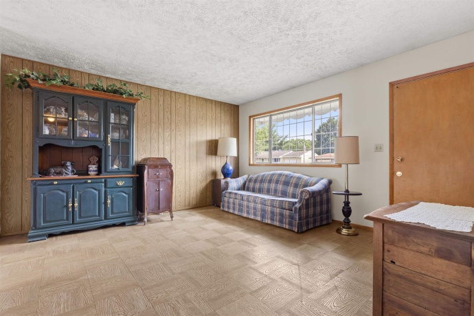 2112 Maple, LOVES PARK, Illinois 61111, 3 Bedrooms Bedrooms, ,1 BathroomBathrooms,House,For Sale,Maple,202604173