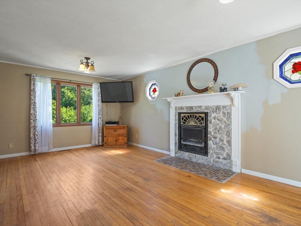 3637 BAXTER, ROCKFORD, Illinois 61109, 3 Bedrooms Bedrooms, ,2 BathroomsBathrooms,House,For Sale,BAXTER,202604174
