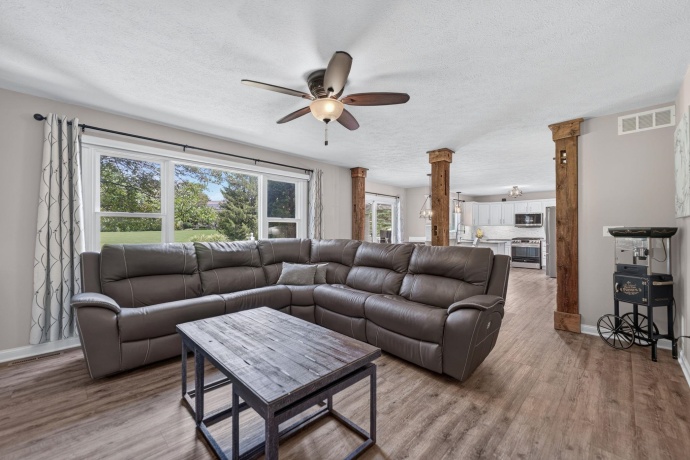 840 BOULDER RIDGE, BELVIDERE, Illinois 61008, 4 Bedrooms Bedrooms, ,3 BathroomsBathrooms,House,For Sale,BOULDER RIDGE,202604175
