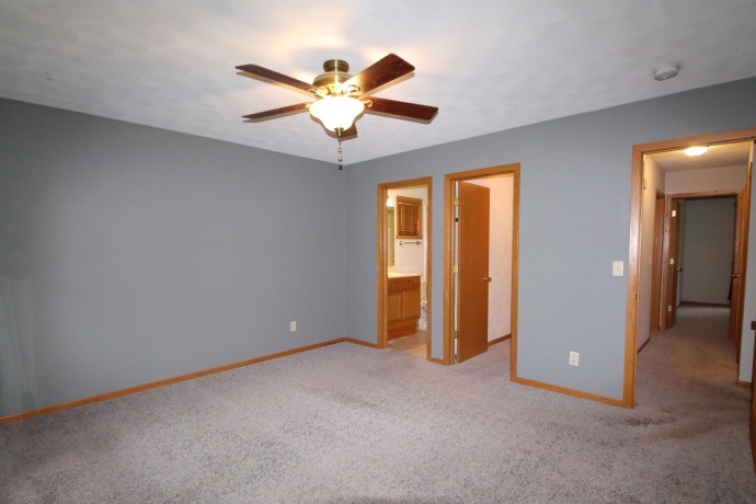 6811 Hedgewood, ROCKFORD, Illinois 61108, 3 Bedrooms Bedrooms, ,2 BathroomsBathrooms,House,For Sale,Hedgewood,202604177