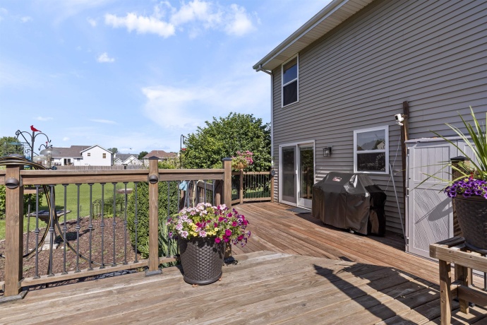 2266 Edge Rock, ROCKTON, Illinois 61072, 3 Bedrooms Bedrooms, ,2 BathroomsBathrooms,House,For Sale,Edge Rock,202604182