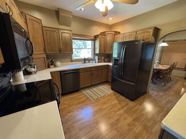 80 Snow, Chadwick, Illinois 61014, 3 Bedrooms Bedrooms, ,1 BathroomBathrooms,House,For Sale,Snow,202604185