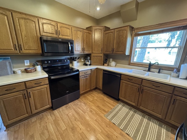 80 Snow, Chadwick, Illinois 61014, 3 Bedrooms Bedrooms, ,1 BathroomBathrooms,House,For Sale,Snow,202604185