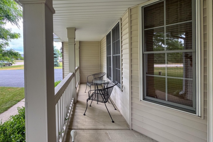 15328 WEDGEWOOD DR, SOUTH BELOIT, Illinois 61080, 3 Bedrooms Bedrooms, ,2 BathroomsBathrooms,House,For Sale,WEDGEWOOD DR,202604186