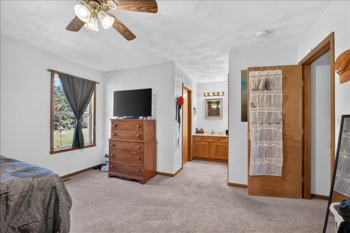 5250 Jenkins, SOUTH BELOIT, Illinois 61080, 3 Bedrooms Bedrooms, ,2 BathroomsBathrooms,House,For Sale,Jenkins,202604188