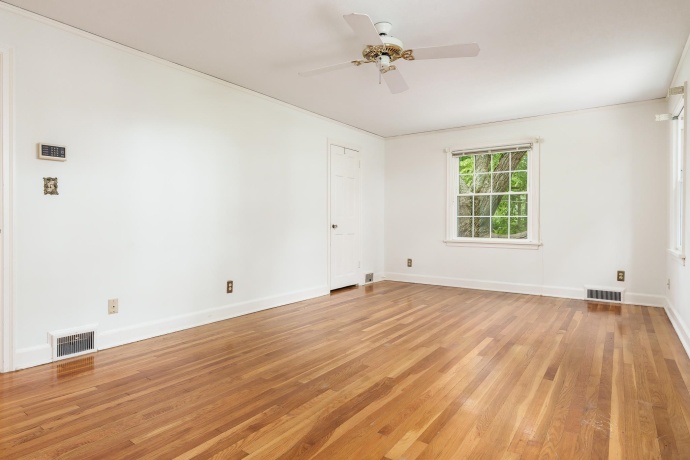 3025 STATE, ROCKFORD, Illinois 61108, 5 Bedrooms Bedrooms, ,2 BathroomsBathrooms,House,For Sale,STATE,202604189