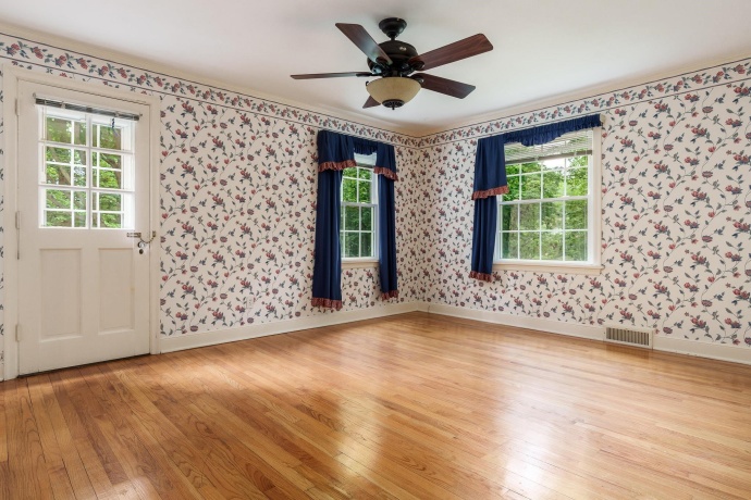 3025 STATE, ROCKFORD, Illinois 61108, 5 Bedrooms Bedrooms, ,2 BathroomsBathrooms,House,For Sale,STATE,202604189