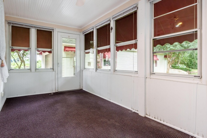 3025 STATE, ROCKFORD, Illinois 61108, 5 Bedrooms Bedrooms, ,2 BathroomsBathrooms,House,For Sale,STATE,202604189