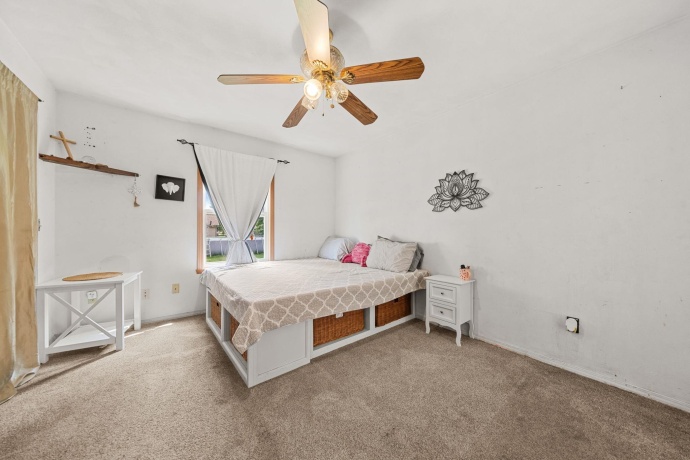3802 Northline, ROCKFORD, Illinois 61101, 3 Bedrooms Bedrooms, ,2 BathroomsBathrooms,House,For Sale,Northline,202604190