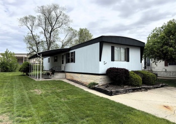 215 Fox, BELVIDERE, Illinois 61008, 2 Bedrooms Bedrooms, ,1 BathroomBathrooms,House,For Sale,Fox,202602675