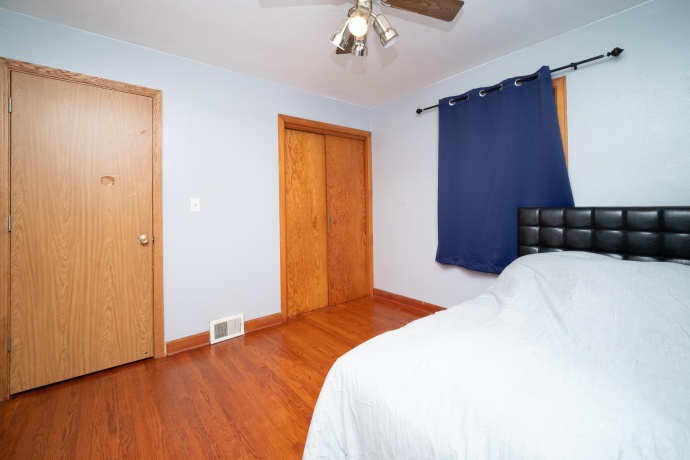 301 Junius, LOVES PARK, Illinois 61111, 3 Bedrooms Bedrooms, ,2 BathroomsBathrooms,House,For Sale,Junius,202604191