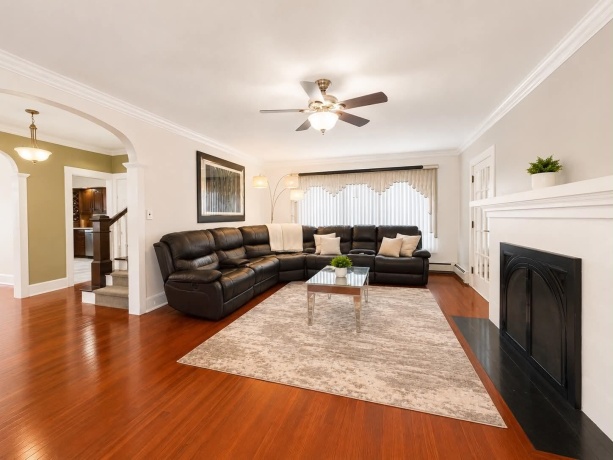 1916 Harlem, ROCKFORD, Illinois 61103, 4 Bedrooms Bedrooms, ,1 BathroomBathrooms,House,For Sale,Harlem,202604192