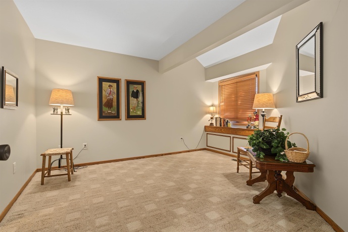 2 Rock Cove, GALENA, Illinois 61036, 3 Bedrooms Bedrooms, ,3 BathroomsBathrooms,Condominium,For Sale,Rock Cove,202604193