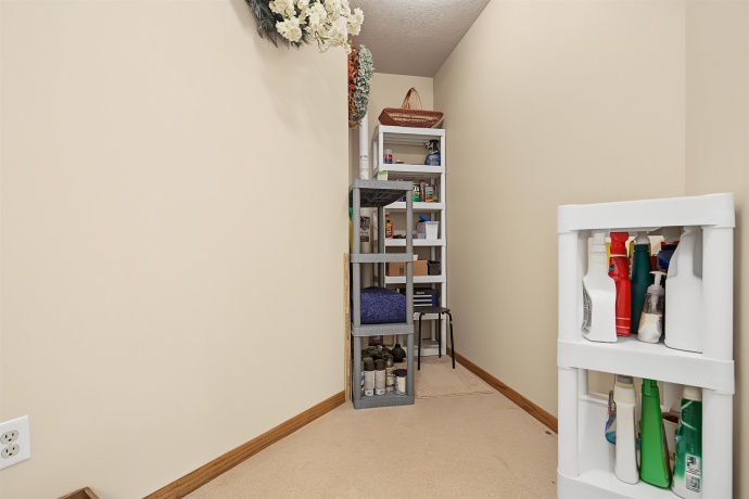 2 Rock Cove, GALENA, Illinois 61036, 3 Bedrooms Bedrooms, ,3 BathroomsBathrooms,Condominium,For Sale,Rock Cove,202604193