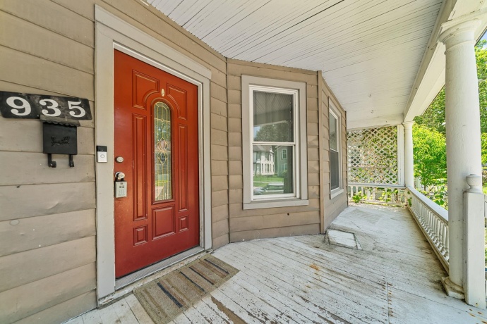 935 Court, ROCKFORD, Illinois 61103, 4 Bedrooms Bedrooms, ,1 BathroomBathrooms,House,For Sale,Court,202604197