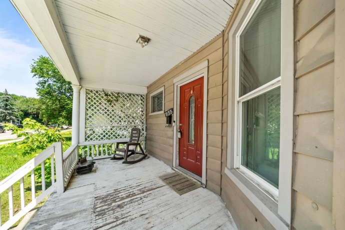 935 Court, ROCKFORD, Illinois 61103, 4 Bedrooms Bedrooms, ,1 BathroomBathrooms,House,For Sale,Court,202604197