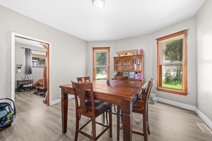 935 Court, ROCKFORD, Illinois 61103, 4 Bedrooms Bedrooms, ,1 BathroomBathrooms,House,For Sale,Court,202604197