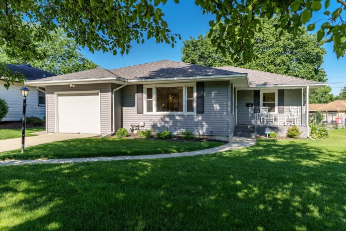 2323 NEBRASKA, ROCKFORD, Illinois 61108, 4 Bedrooms Bedrooms, ,3 BathroomsBathrooms,House,For Sale,NEBRASKA,202604201