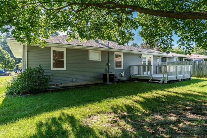 2323 NEBRASKA, ROCKFORD, Illinois 61108, 4 Bedrooms Bedrooms, ,3 BathroomsBathrooms,House,For Sale,NEBRASKA,202604201