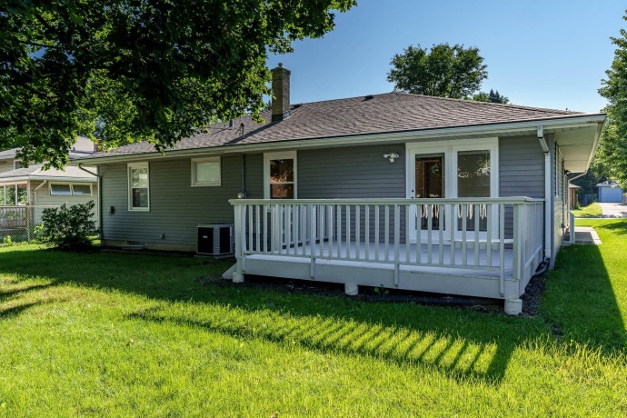 2323 NEBRASKA, ROCKFORD, Illinois 61108, 4 Bedrooms Bedrooms, ,3 BathroomsBathrooms,House,For Sale,NEBRASKA,202604201