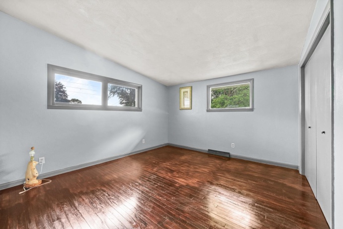 3341 Cornelia, ROCKFORD, Illinois 61102, 3 Bedrooms Bedrooms, ,2 BathroomsBathrooms,House,For Sale,Cornelia,202604202