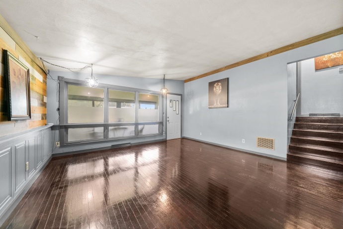 3341 Cornelia, ROCKFORD, Illinois 61102, 3 Bedrooms Bedrooms, ,2 BathroomsBathrooms,House,For Sale,Cornelia,202604202