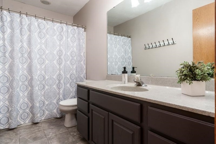 7559 Bridlewood, CALEDONIA, Illinois 61011, 4 Bedrooms Bedrooms, ,2 BathroomsBathrooms,House,For Sale,Bridlewood,202604204