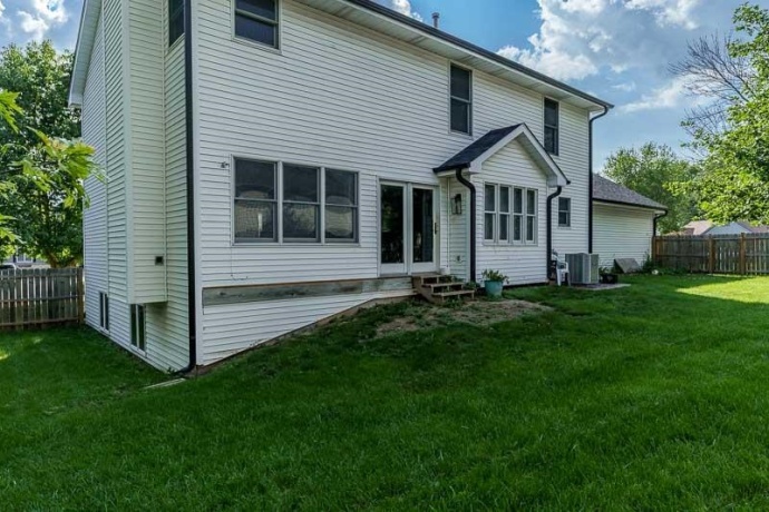7559 Bridlewood, CALEDONIA, Illinois 61011, 4 Bedrooms Bedrooms, ,2 BathroomsBathrooms,House,For Sale,Bridlewood,202604204