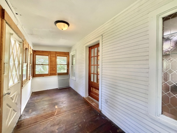 325 School, ROCKTON, Illinois 61072, 3 Bedrooms Bedrooms, ,1 BathroomBathrooms,House,For Sale,School,202604205