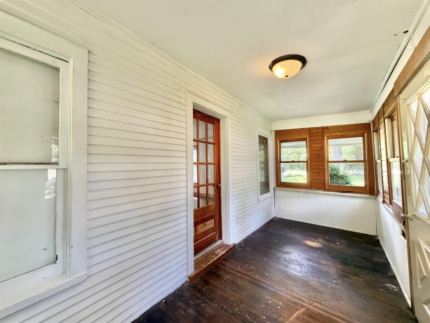 325 School, ROCKTON, Illinois 61072, 3 Bedrooms Bedrooms, ,1 BathroomBathrooms,House,For Sale,School,202604205