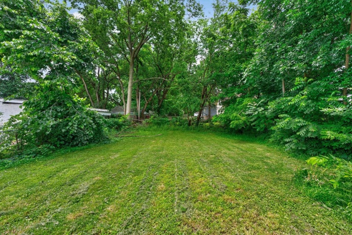 618 Napoleon, ROCKFORD, Illinois 61103, 2 Bedrooms Bedrooms, ,1 BathroomBathrooms,House,For Sale,Napoleon,202604208