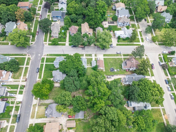 618 Napoleon, ROCKFORD, Illinois 61103, 2 Bedrooms Bedrooms, ,1 BathroomBathrooms,House,For Sale,Napoleon,202604208