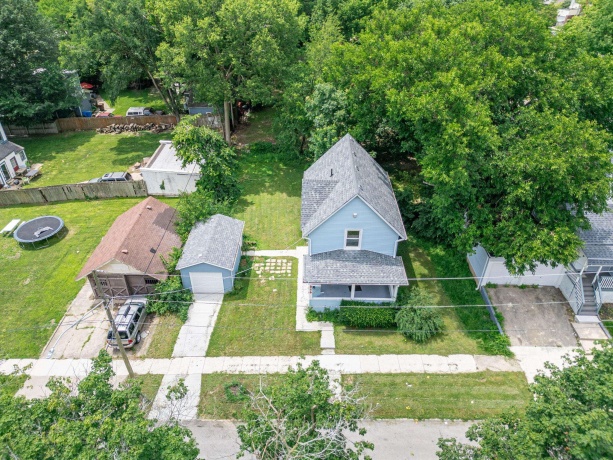 618 Napoleon, ROCKFORD, Illinois 61103, 2 Bedrooms Bedrooms, ,1 BathroomBathrooms,House,For Sale,Napoleon,202604208