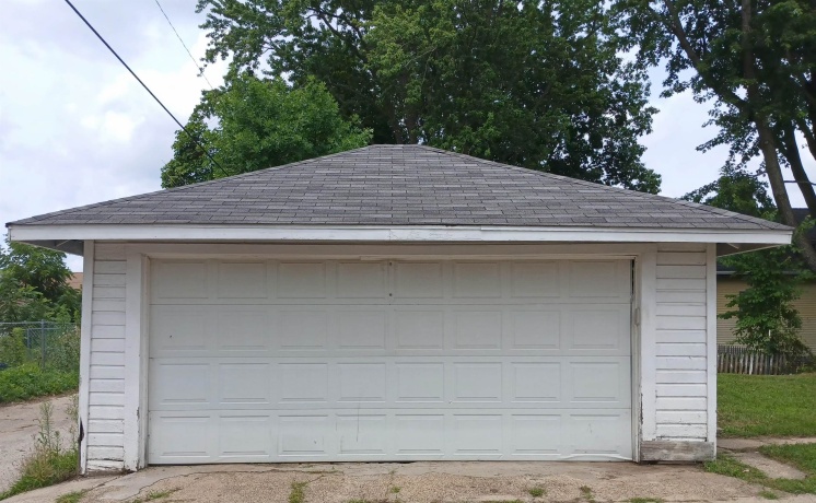 1211 18TH, ROCKFORD, Illinois 61104, 3 Bedrooms Bedrooms, ,1 BathroomBathrooms,House,For Sale,18TH,202604210